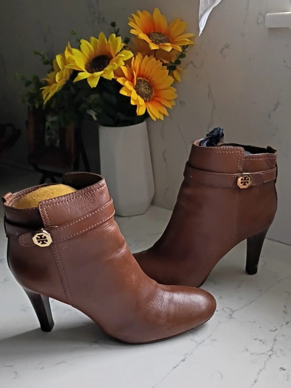 Tory Burch Chestnut Brown Leather Ankle Booties with Logo Accent